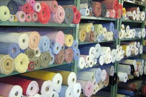 「触れあう優しさ」株式会社SHOWA